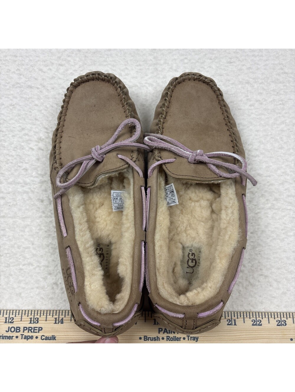 UGG‎ Women's Dakota Chestnut Suede Slippers Size 9 Moccasins 5131 Shoes Sherpa